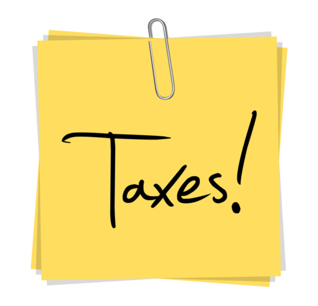 Taxes Post It Note